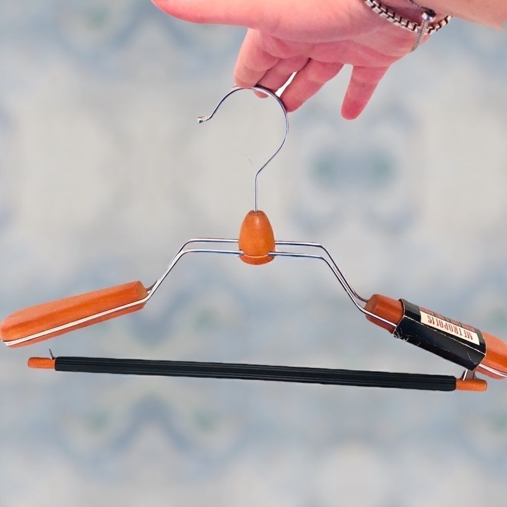 ‎NWT: Metropolis Deluxe Coat & Suit Hanger